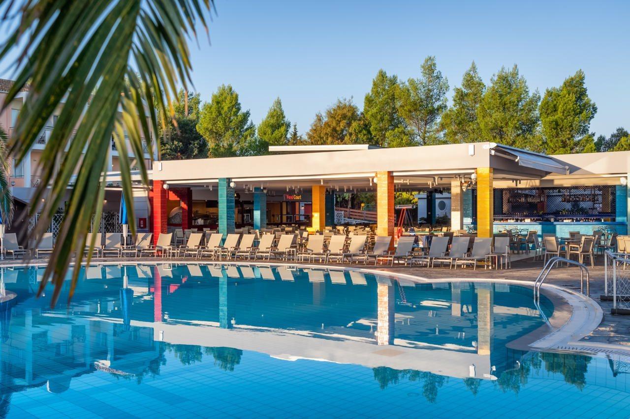 Mareblue Beach Agios Spyridon  Luaran gambar