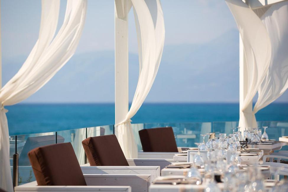 Mareblue Beach Agios Spyridon  Luaran gambar