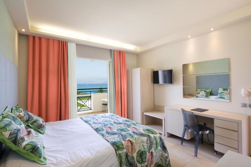 Mareblue Beach Agios Spyridon  Luaran gambar